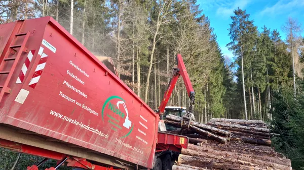 Forstbau holzernte transport
