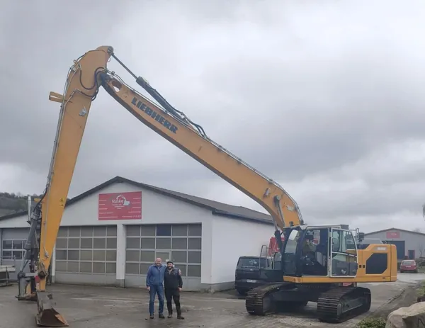 Liebherr 922